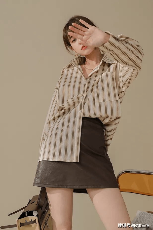 衬衣|悦穿搭：半身裙搭配 ，高级时髦有气质