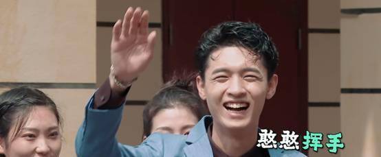 大褂|秦霄贤出名靠帅和傻？这一期《德云斗笑社》后，依我看其实不然！