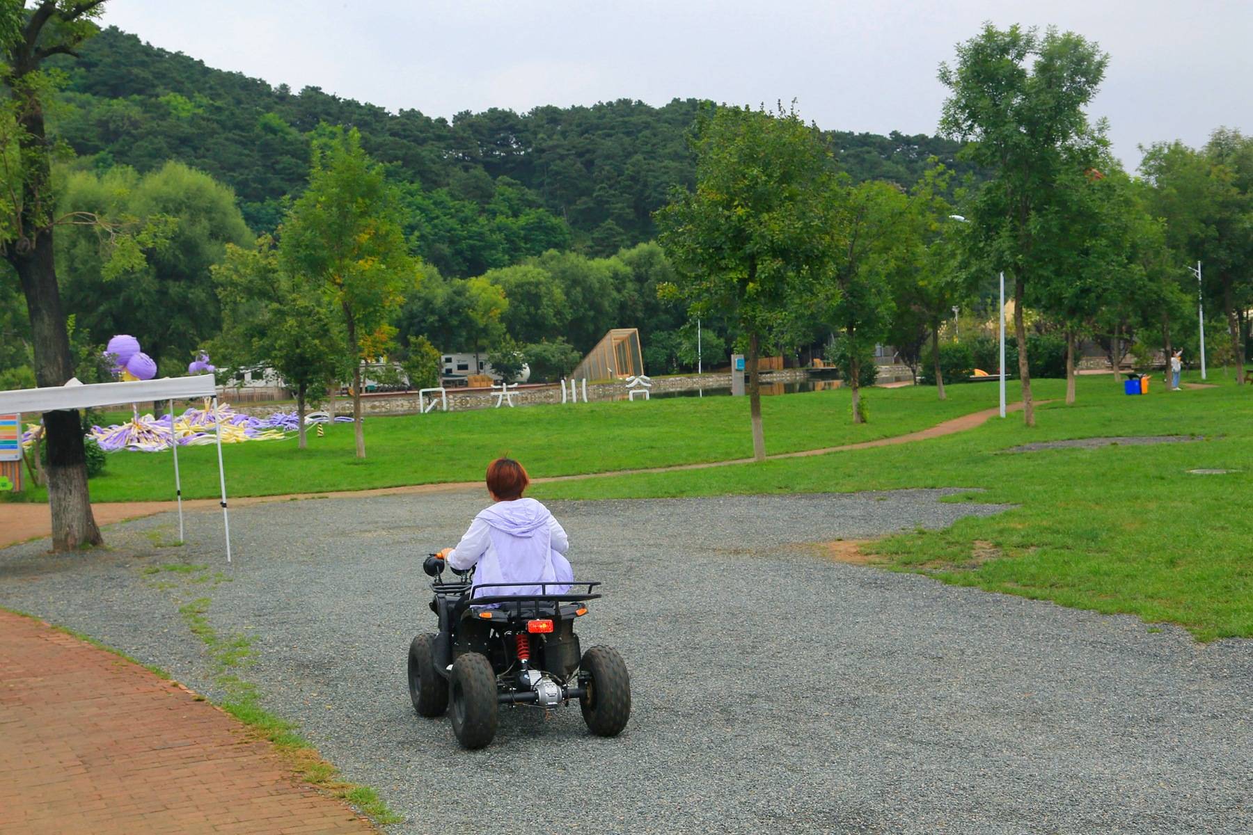 可以爬山的电瓶车 8fc17ebf5f374432a717b9f06a6267c7.jpeg