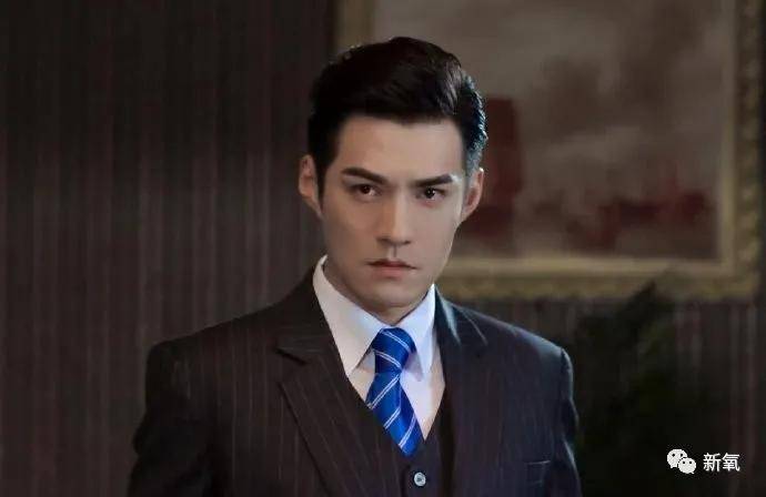 古偶男|贵圈男星眉毛大赏!三角形这位是我的年度笑点!