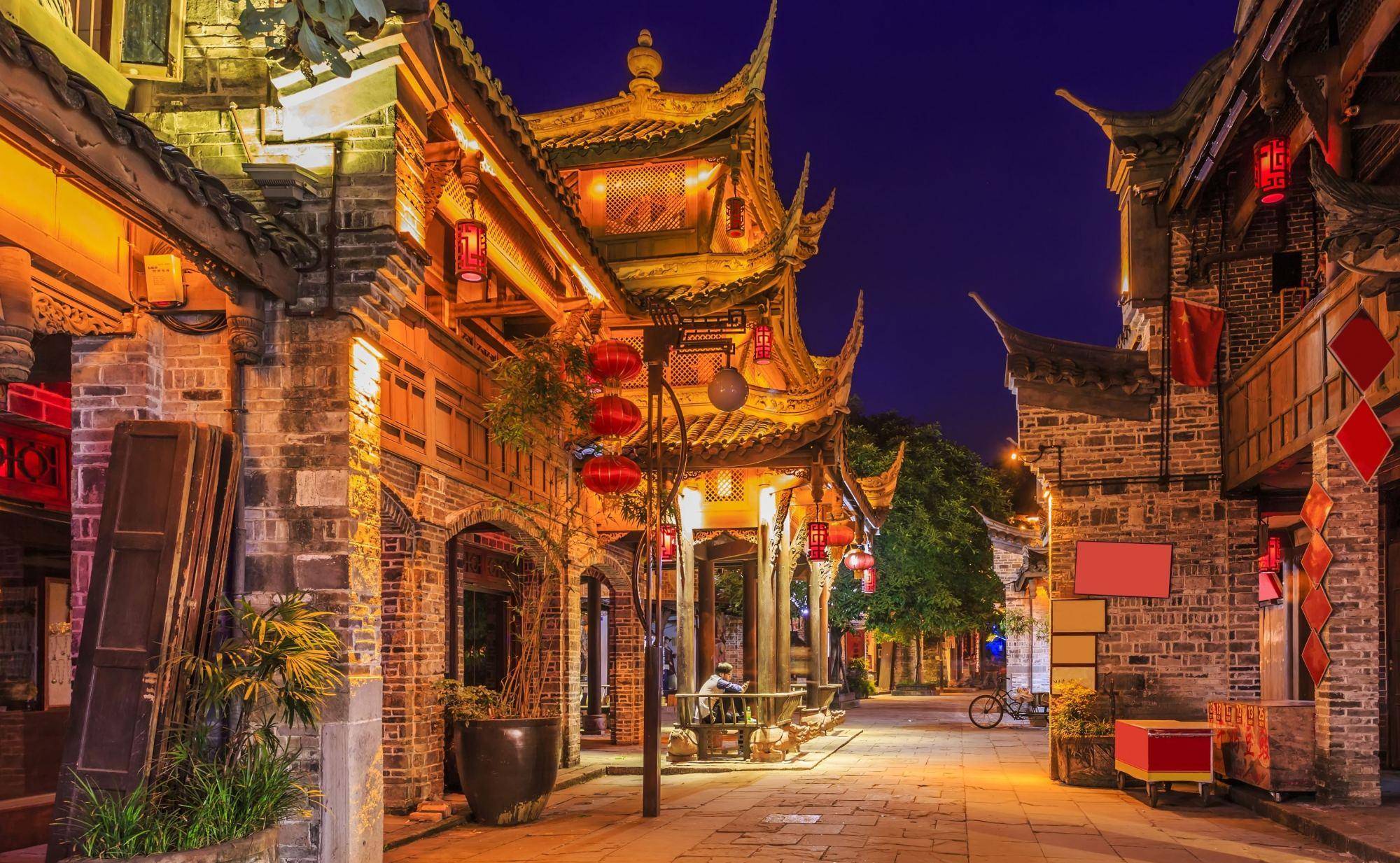 中国最便宜的三座旅游城市，月薪三千也能玩尽兴，或许你来过