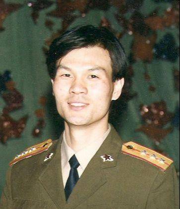 卫视|57岁的李彬，状态颇为憔悴，他是个妥妥的妻管严，他为何怕老婆？