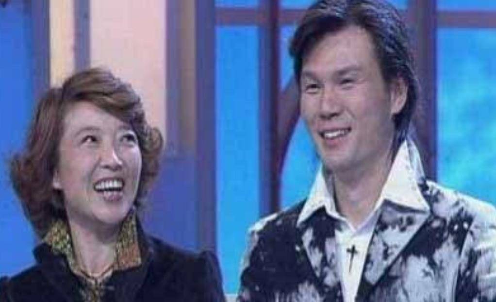 卫视|57岁的李彬,状态颇为憔悴,他是个妥妥的妻管严,他为何怕老婆?