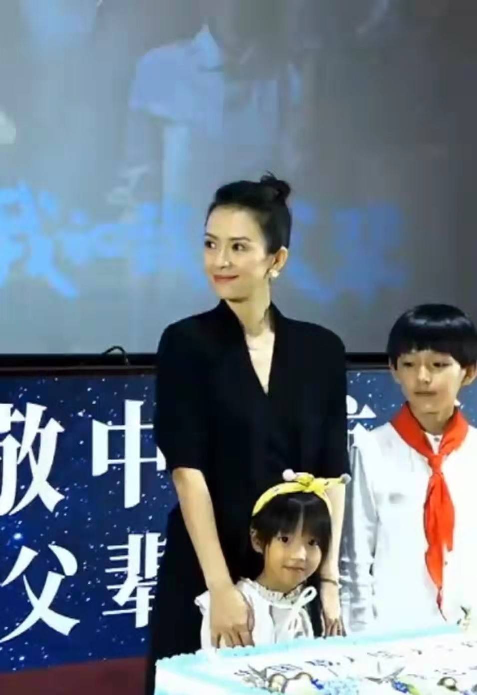 杨利伟|章子怡回应跨界当导演，拍戏20多年迎来挑战，这次和吴京沈腾合作