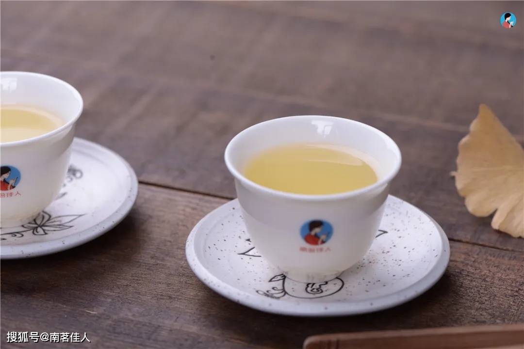 消费者|“我99块就能买到名山头，干嘛要花几千？”