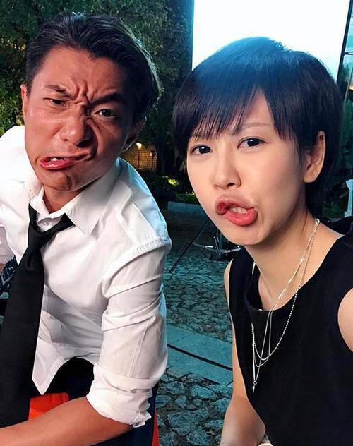 刘玉芳|赞颂成人爱情的《热唱吧》:没有了爱情,却可以依旧牵挂对方