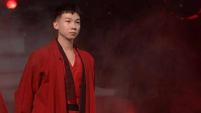 快男|2013年《快男》，华晨宇成歌王，欧豪成百亿先生，季军现在也火了？