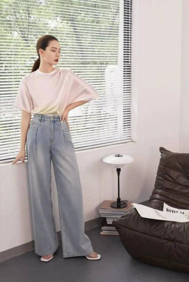 发型40岁女人最好别留这3种“发型”，不仅大妈感十足，还显老没气质