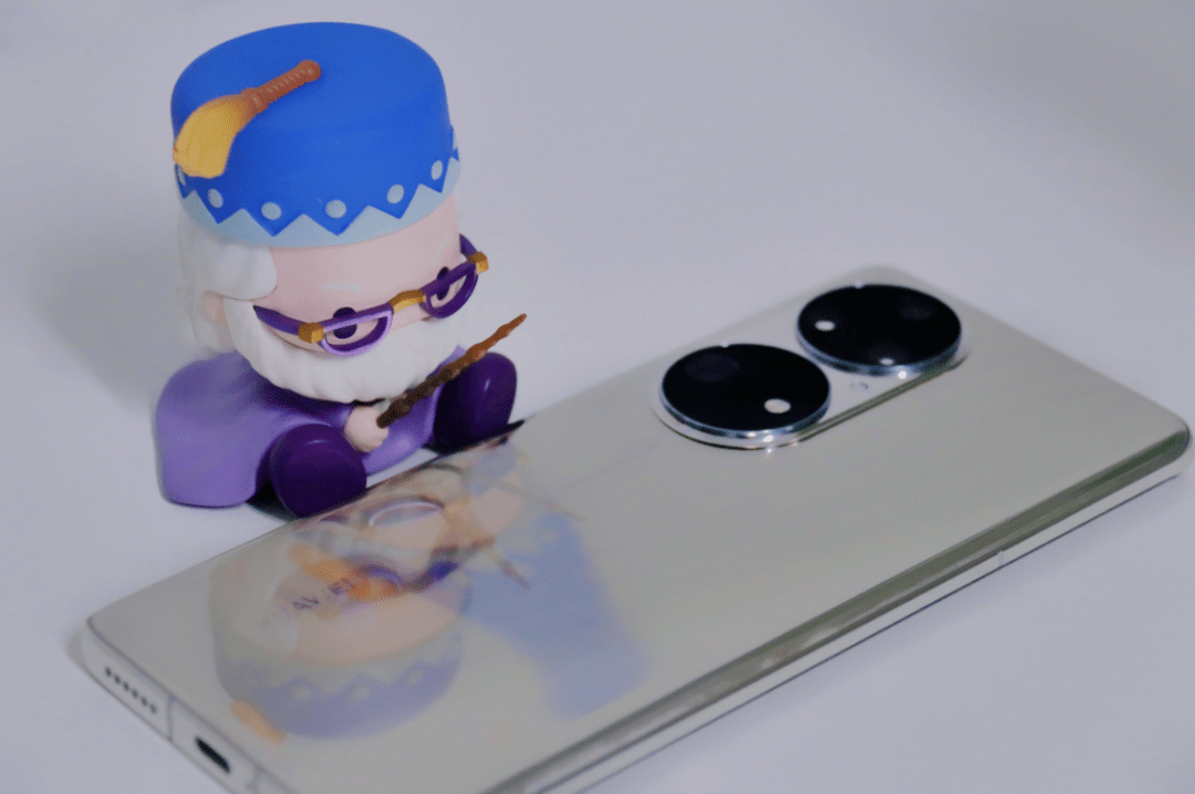 手机|iPhone 13香？华为P50 Pro的这项功能更让家长喜欢