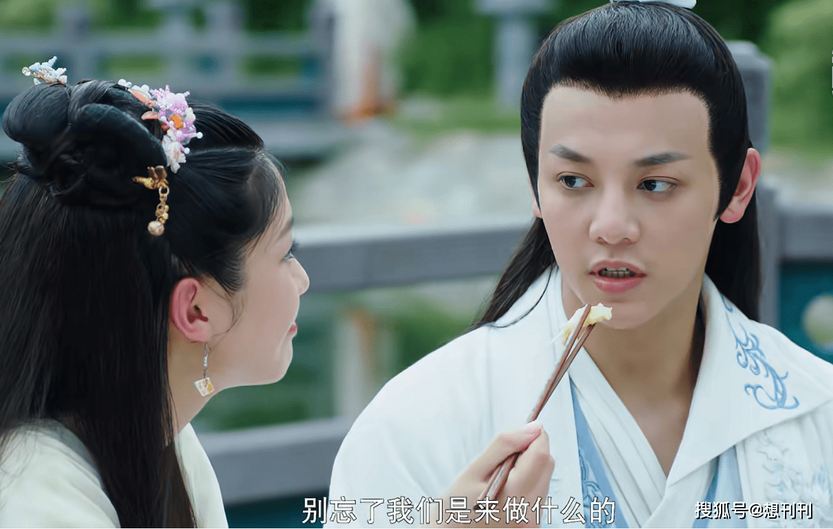 什么|五毒俱全！网剧主角配角一个比一个辣眼睛，整容崎岖超龄演技差…