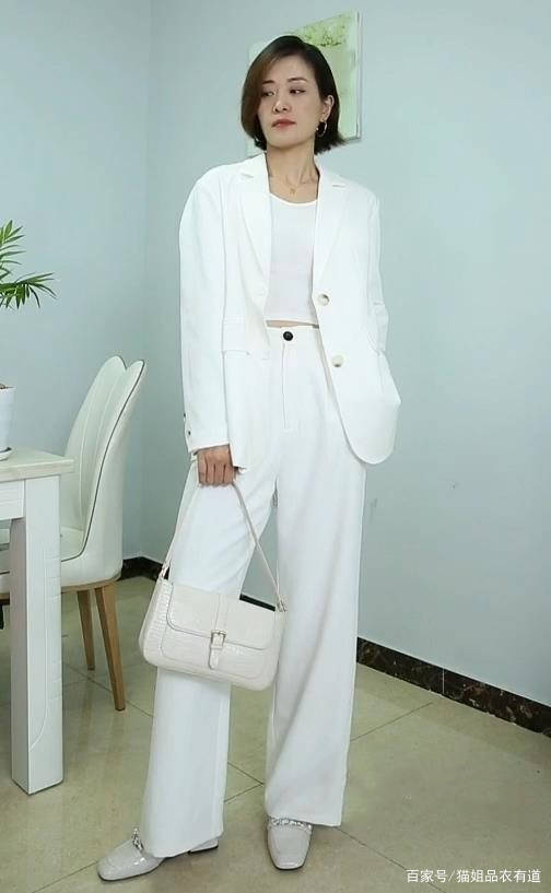 整体 “秋天的第一双鞋”你选好了吗?有乐福鞋就够了,怎么搭配都好看