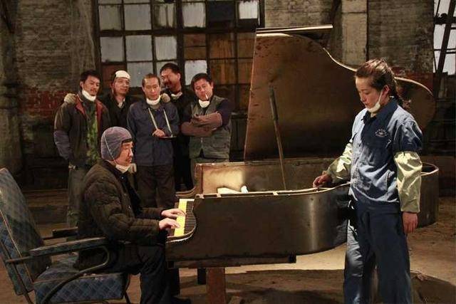 钢琴|豆瓣8.5，荒诞又真实，这样的国产片光砸钱拍不出