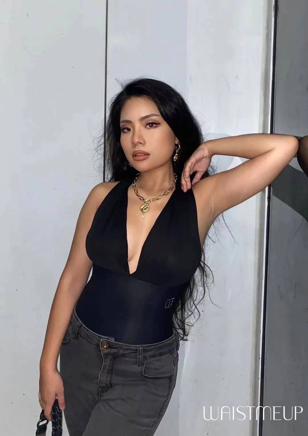 秘密 WAISTMEUP:辣妹姐妹圈的内部秘密，好身材竟然是？