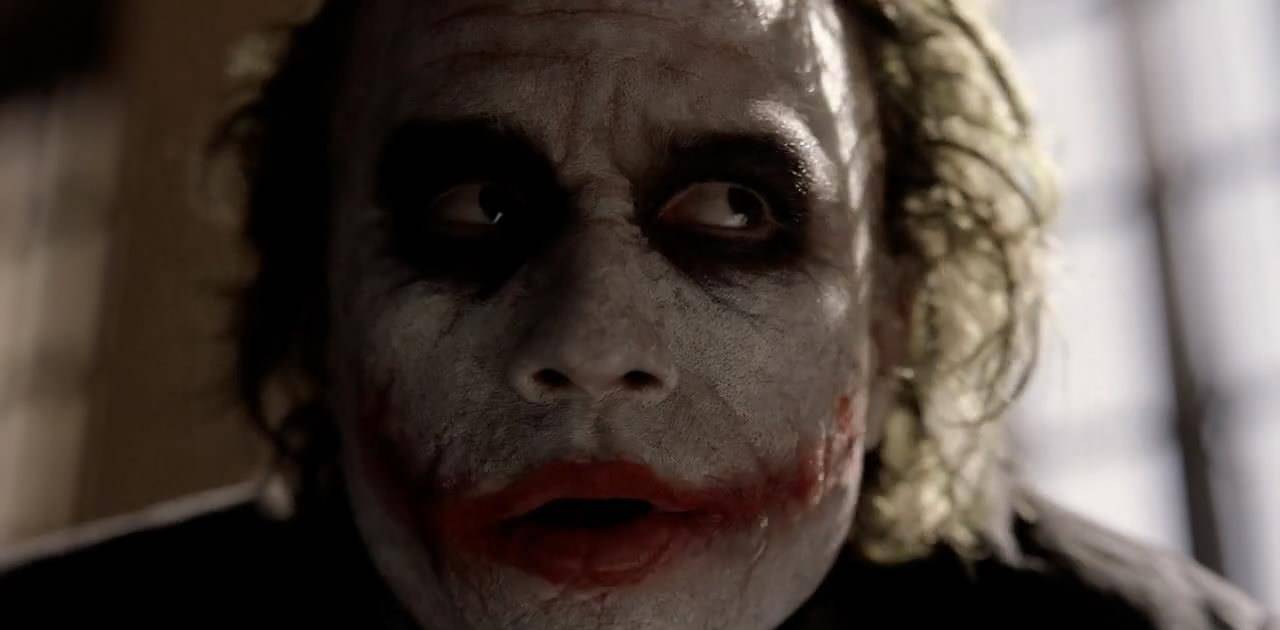 计划|希斯·莱杰为何被封神,深度解读《黑暗骑士》中的小丑