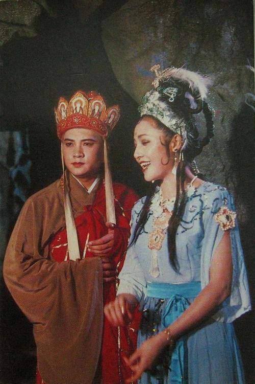 前面他刚被白骨精骗过,被四圣训斥过,被蜘蛛精逮住过,可是他就是不听