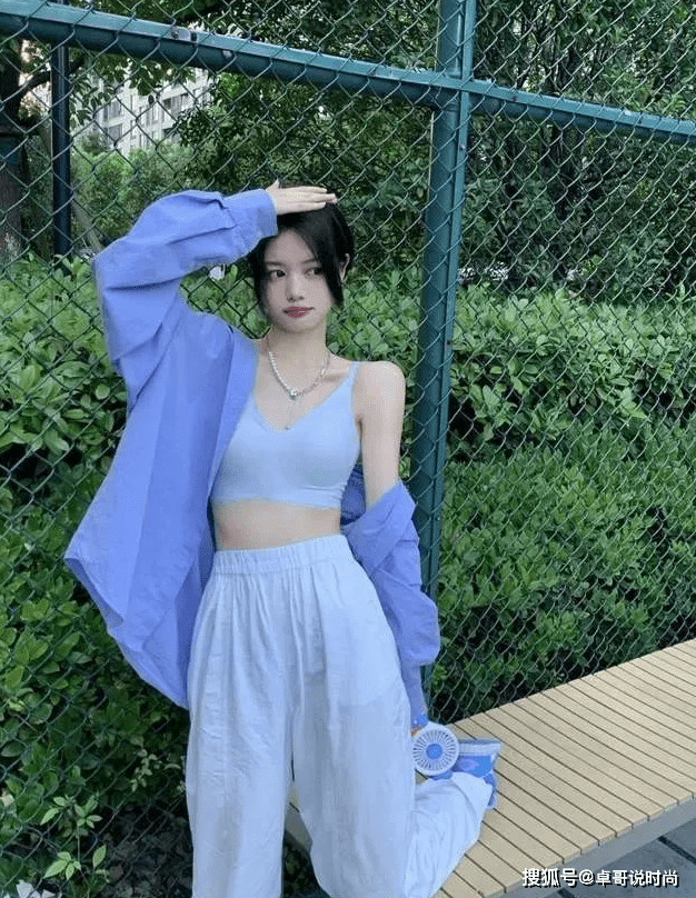 女孩子 美少女的秋季搭配，全是照穿的干货，轻松穿出活力感，快来学起来吧