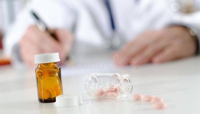 因为精华液使用六大误区：护肤越努力，烂脸越容易