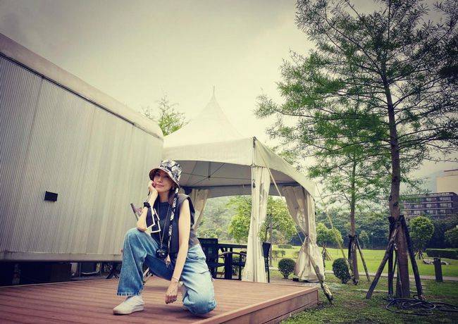 设计 林志颖真有福气，老婆陈若仪就算穿普通的服装，气场也不像孩子妈