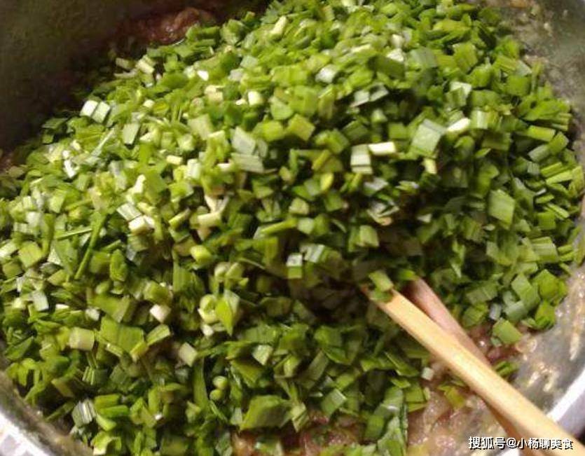 因为|我家早餐常吃它,外焦里嫩鲜香味美,10分钟上桌,比馅饼油条好吃