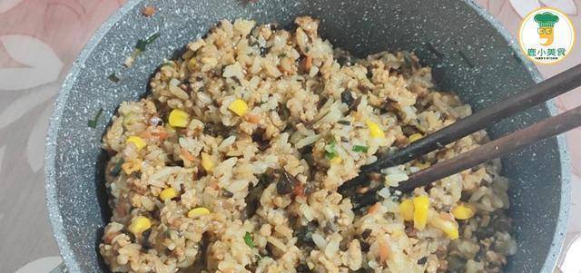 做法|花几分钟,学会糯米烧麦的做法,香糯咸鲜,做一盘解决一周的早餐