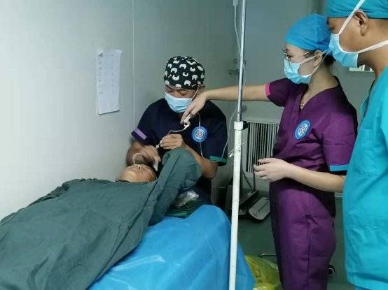 辫子|点亮明眸再赴西藏 “辫子医生”手术矫治7名斜视患儿