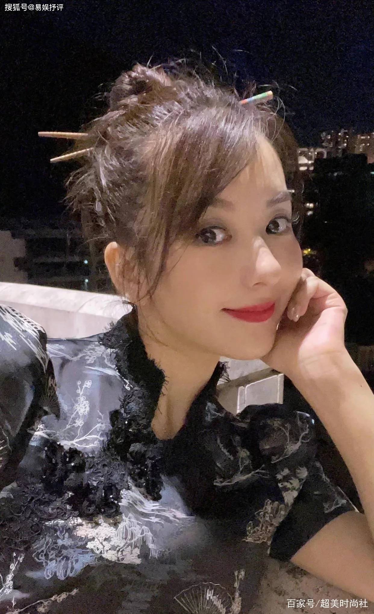 方媛郭富城马场同框 886bf97f6b7246f4af32cd5a0a2303c7.jpeg