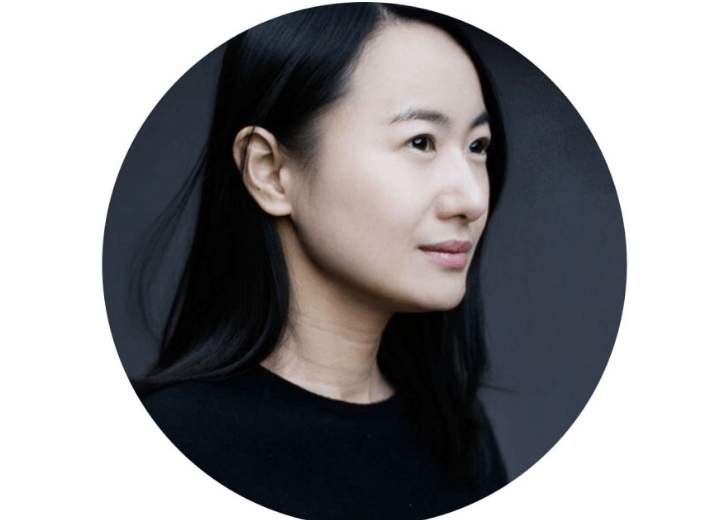 秦语冰|《起飞，降落》：人生须知如何从跑道起飞，更应懂得如何平安降落