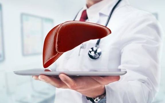 肝脏|身体有这3个症状，可能肝脏“奄奄一息”，别不管它