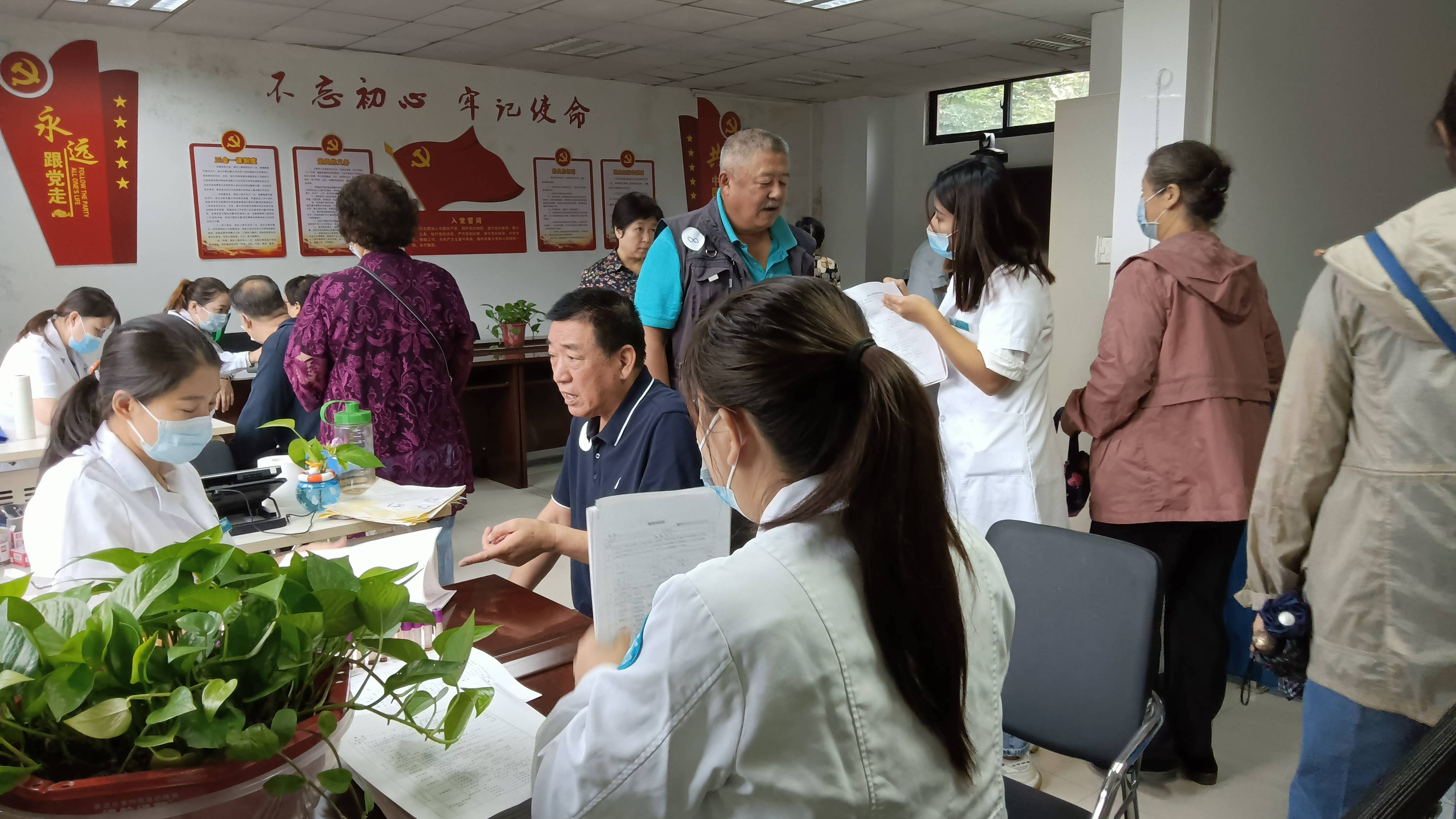 体检|西安经开区社区开展“65岁以上老年人健康体检”活动