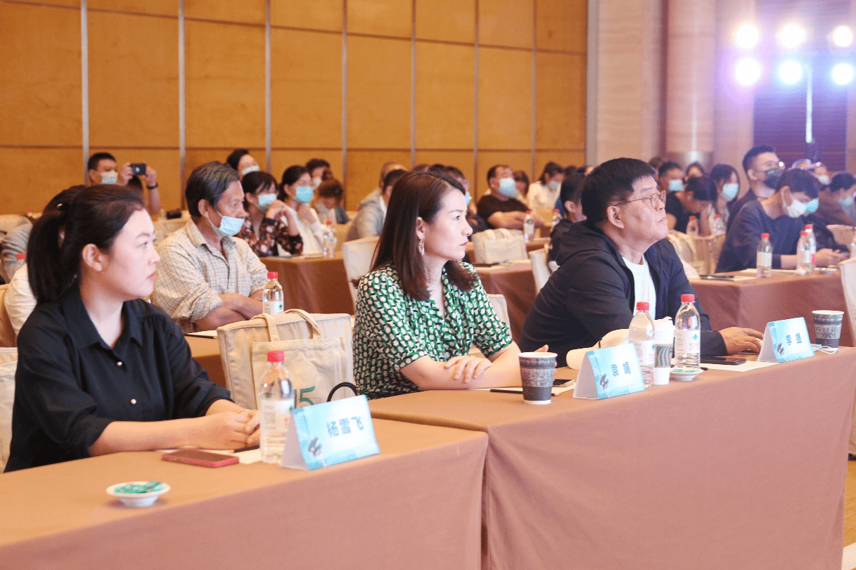 爱尔眼科|突破自我 拒绝被边框定义！爱尔眼科高度近视专家门诊发布会天津站隆重举行