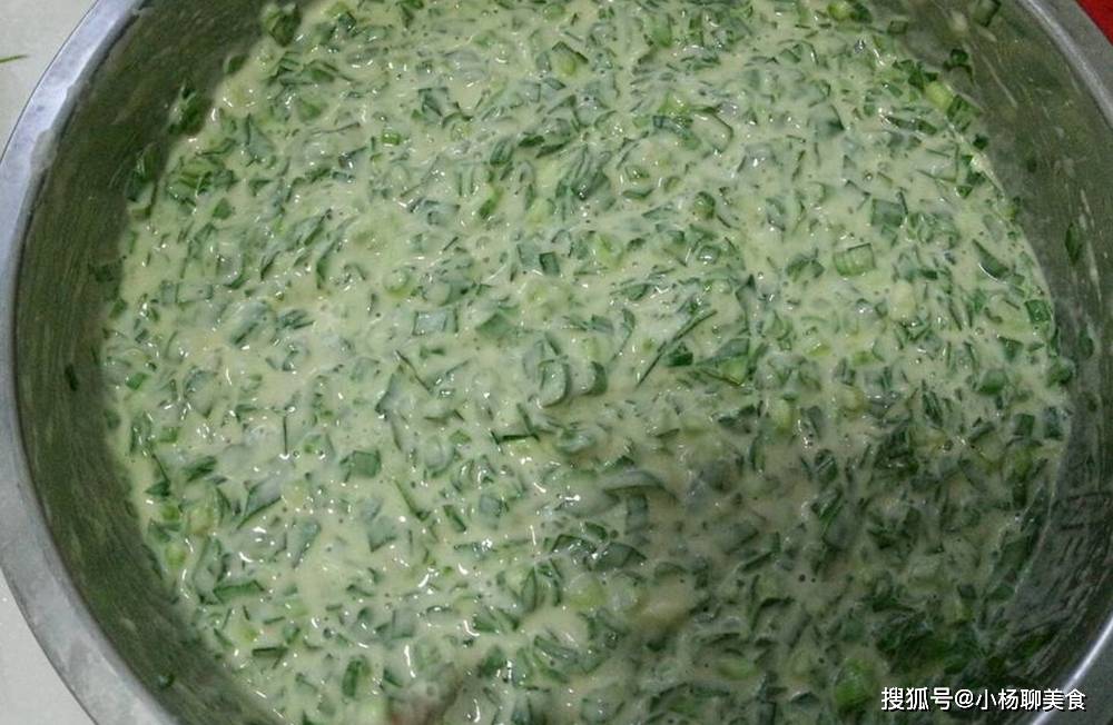 方法|教你自己做韭菜鸡蛋饼,从此早餐就吃它了,既好吃又营养