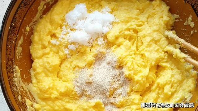 做法|自从知道玉米面这做法后,我家早餐就没买过,营养美味,真解馋