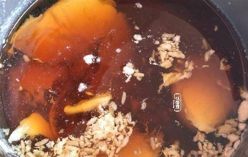 天气|随手做个鸡蛋，不用煎炒，一口一个，又香又甜，连吃3个，还想要