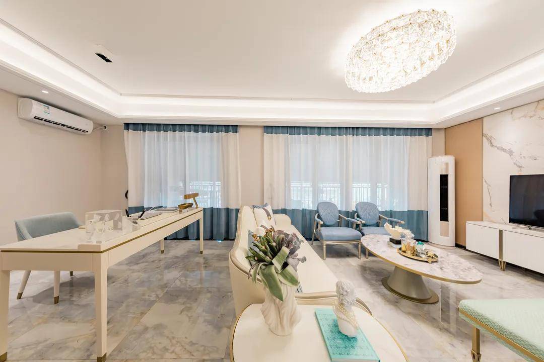 样板间实景图样板间装修仅供示意,具体以实际交付为准灵活多变的