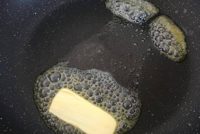 做法|天冷了，早餐在家自己做，教你懒人做法，简单蒸蒸，上桌抢着吃