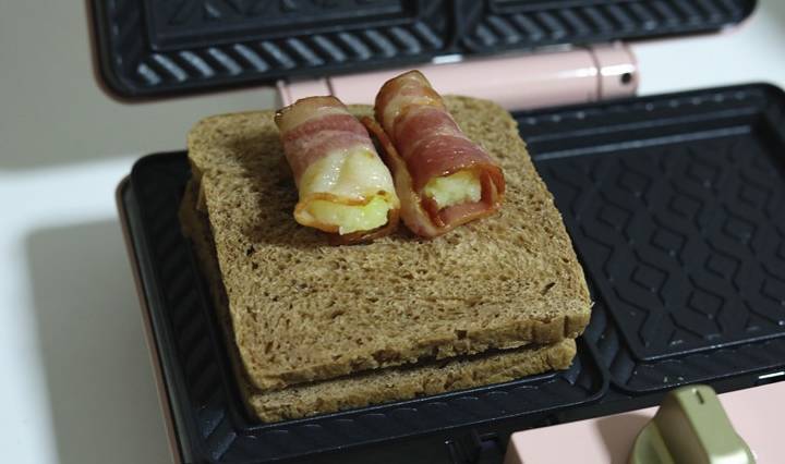 因为|叫醒女儿的不是闹钟，而是心心念的三明治早餐，咬一口满嘴幸福感