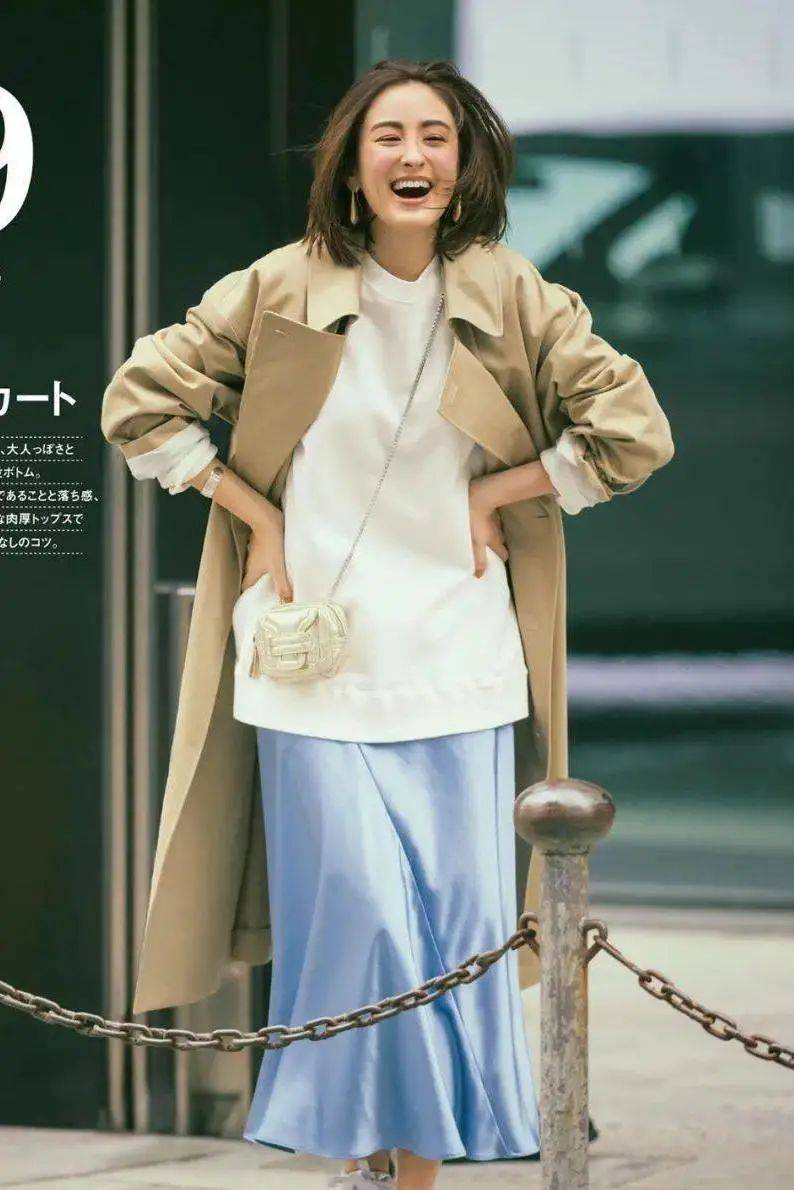 设计 秋天外套里面穿什么?这4种经典内搭让你一直美下去！