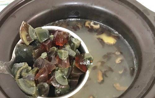 香菜|三月气候多变,做早餐别再牛奶豆浆,熬个粥,老人孩子都很爱吃