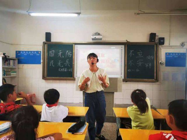 花垣县第二小学国防教育系列实践活动让红领巾更鲜艳