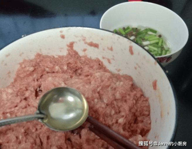 5a70c0ced9ea44539ed503d14388ed34.png