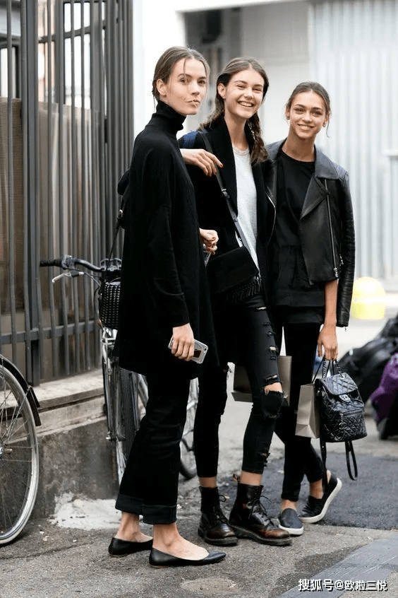 黑色 悦穿搭：全身黑色搭配，照样美又气质