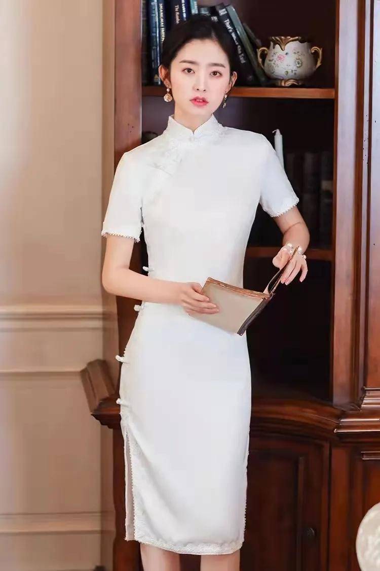 风韵 改良旗袍搭配有技巧可循，穿上“改良版旗袍”魅力堪比连衣裙！