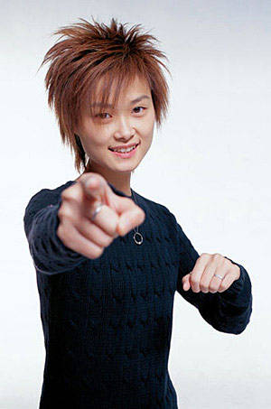 中性 她越变越美的秘密，李宇春造型大分析