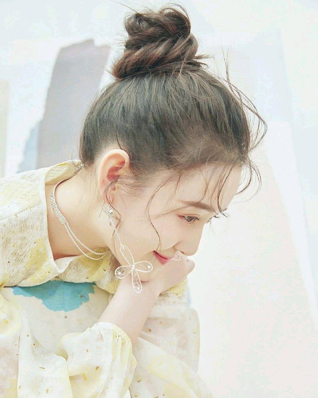蒋依依从小美到大，是一种什么体验？