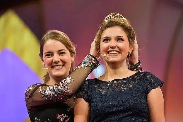 Baden|来自Baden巴登产区的Sina Erdrich加冕第73届德国葡萄酒皇后