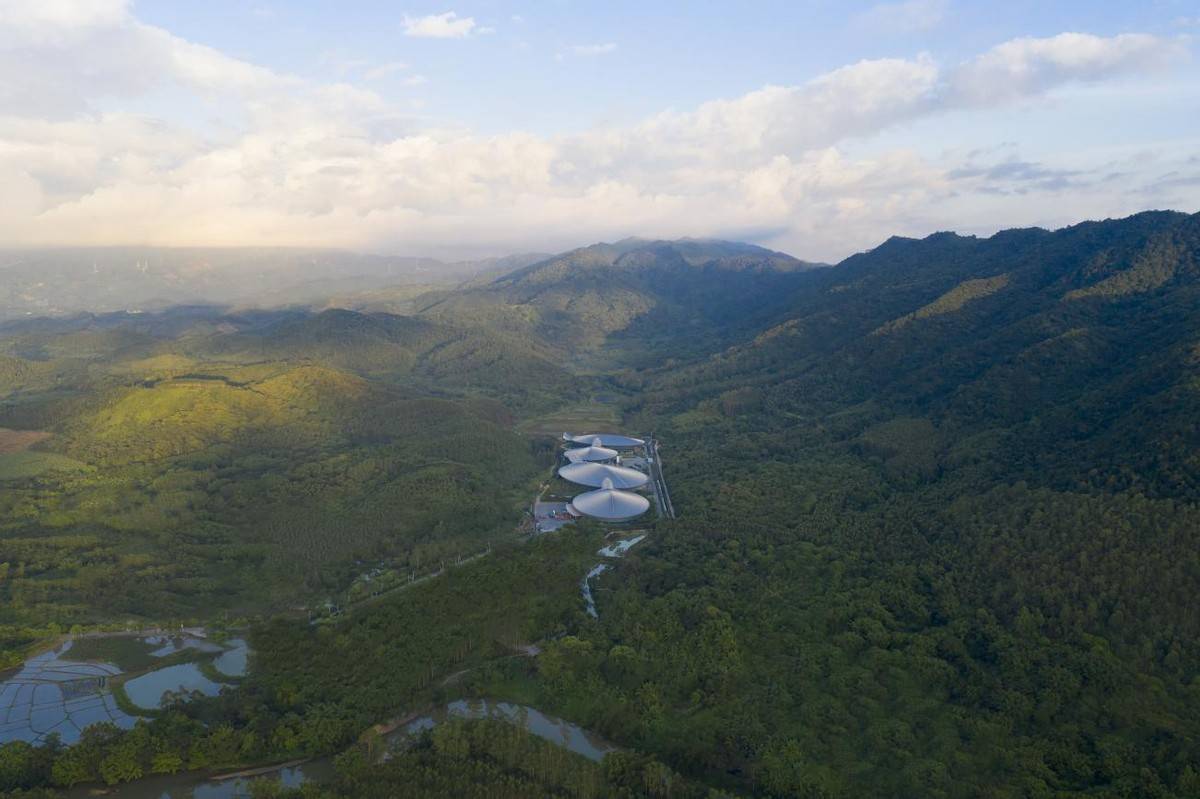 水源|以匠心打磨经典，百岁山陪伴光影对话