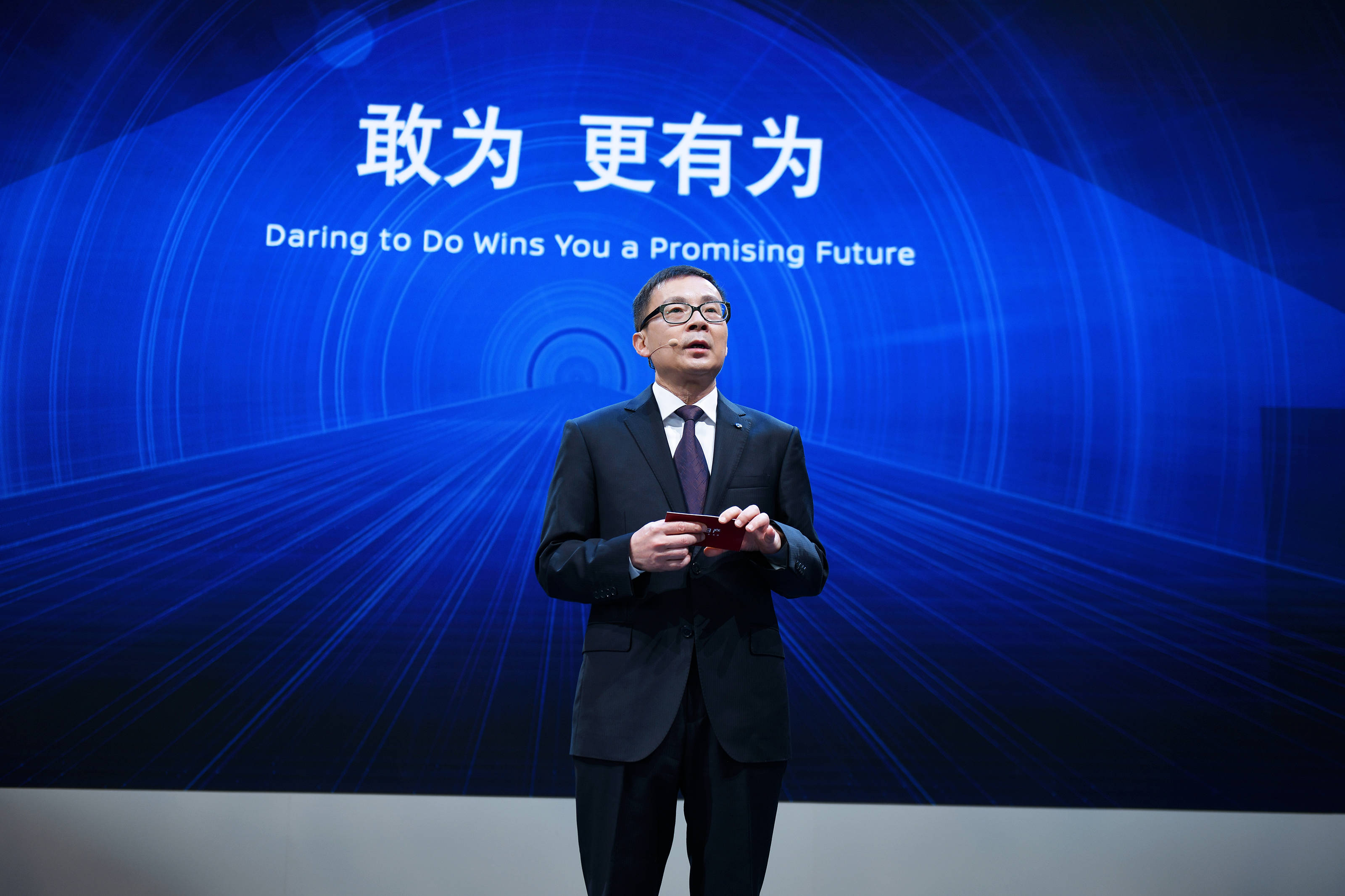 依然敢为,更有为",东风汽车有限公司副总裁,东风日产乘用车公司副总