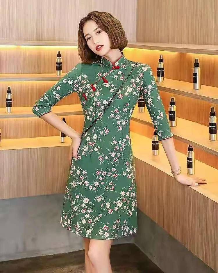 评论 在这个长长的假期仙仙的旗袍，穿上能美爆一条街，不信你来看！