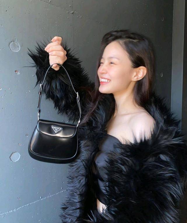 食谱|直爽女人李遐怡:皮肤好是天生的?说谎,就是用钱管理吃生酮食谱