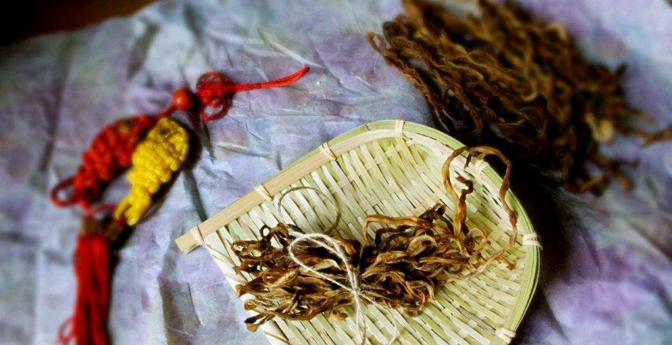 怎么晒干豆角丝 e80200cf13d74535bde9b3714bbb56ca.jpeg